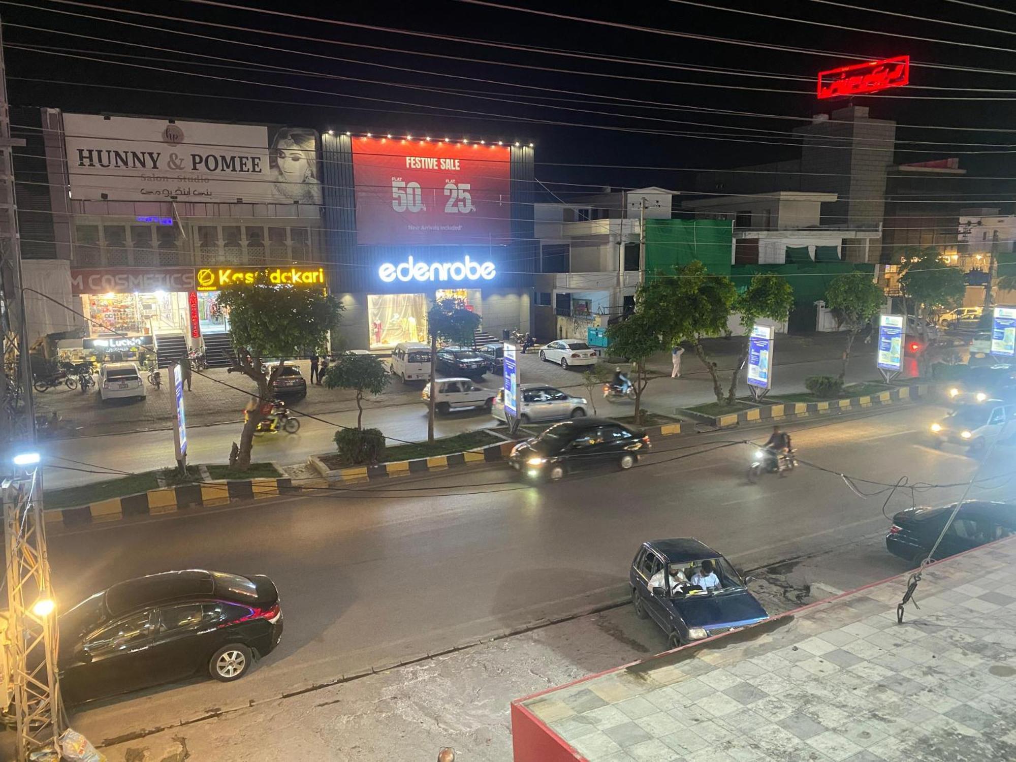 Baoo Jee Hotel Islamabad Rawalpindi Eksteriør billede