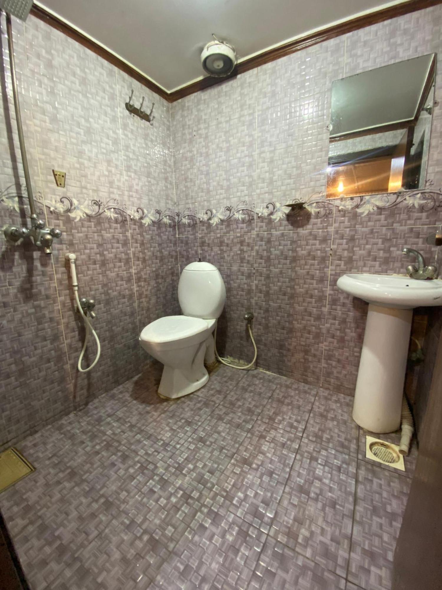 Baoo Jee Hotel Islamabad Rawalpindi Eksteriør billede